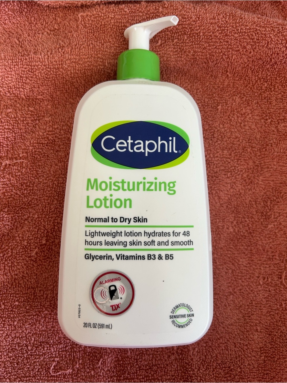 Cetaphil Moisturizing Lotion for Normal to Dry Skin — White with Green Pump